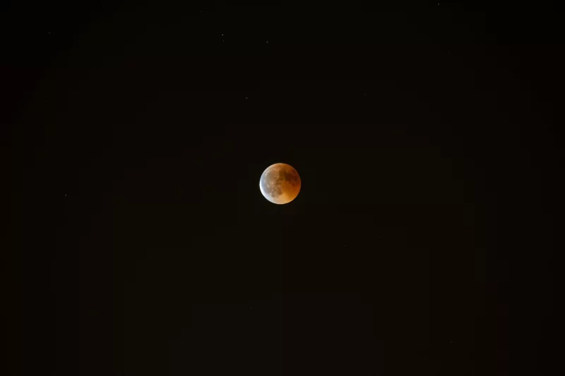 Etang de Chaux : Eclipse !