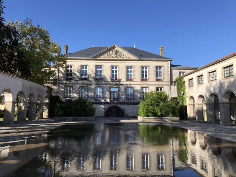 Journées du Patrimoine - Hôtel de Ville - Conférence "Gourmet vs gourmand"