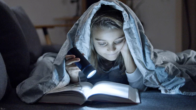 Les Petites oreilles | Histoires qui font peur