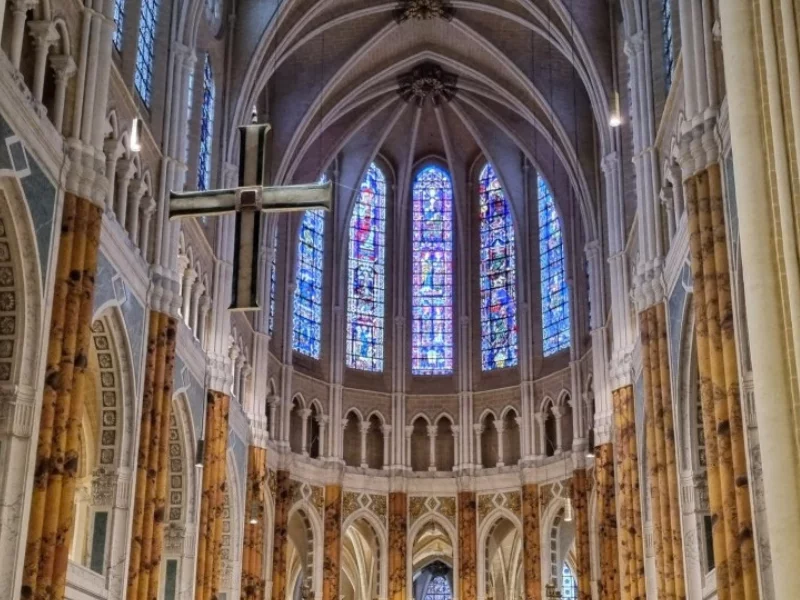 Visite guidée : La Cathédrale dans le détail - Symboles et couleurs par Véronique Domagalski