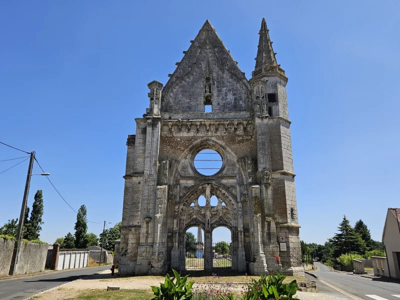 Visite guidée de la chapelle et du cimetière du Champé