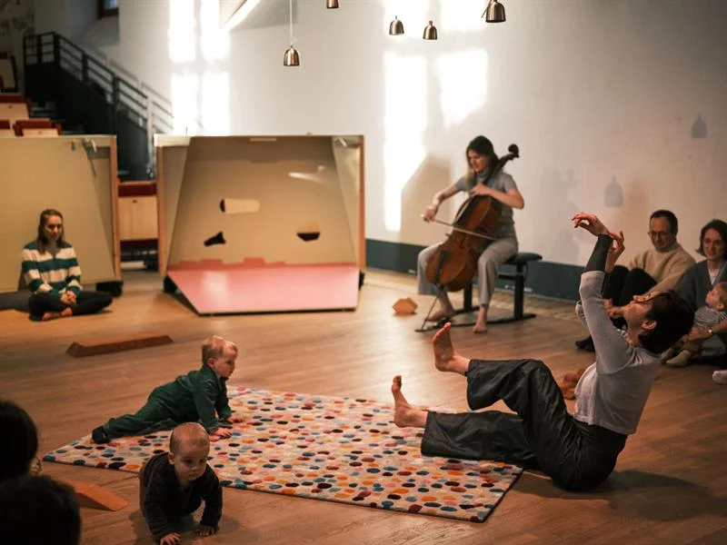 Ark Saariaho, Immersion sensorielle