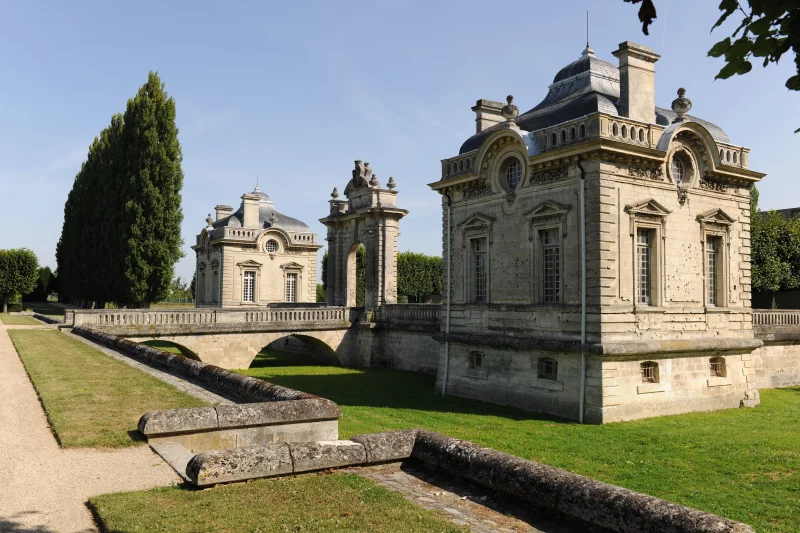 Regards approfondis - Combattre pour l'indépendance : les grandes batailles franco-américainces