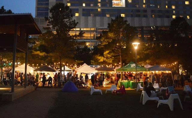 Marché Nocturne
