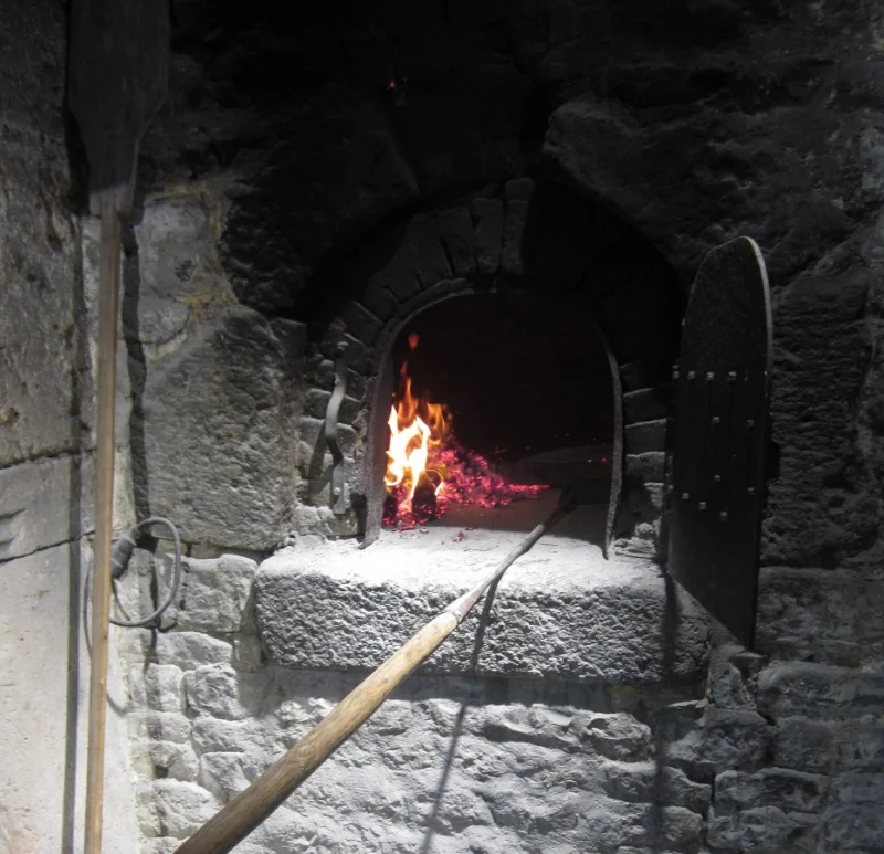 Atelier sablés au feu de bois - Ferme-musée du Cotentin