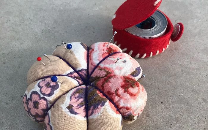 Mon nécessaire à couture : atelier textile en famille autour de l'exposition « L’étoffe de l’artiste »
