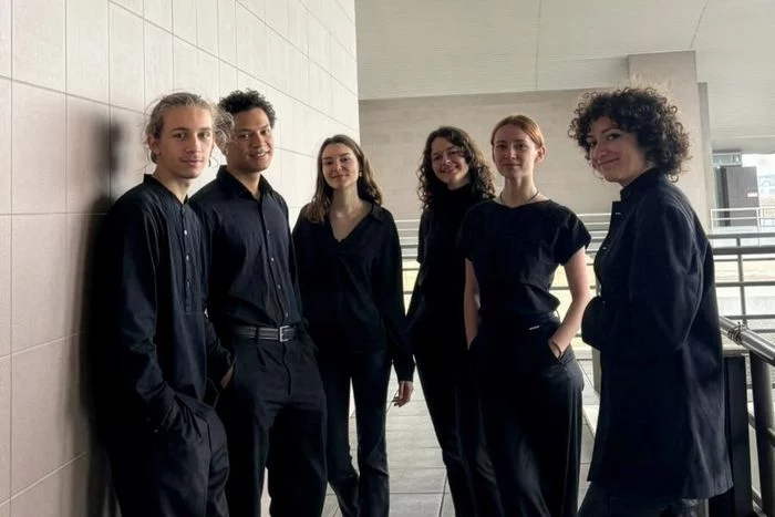 Prom’s – L’Entrevue