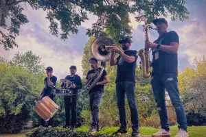 Capbreton Jazz Festival / Déambulation : Nola District Brassband