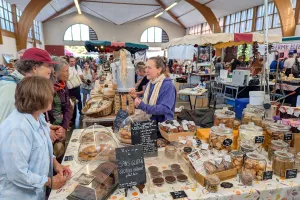 Marché aux produits locaux