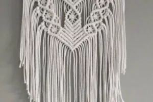 Les ateliers du Trésor · Objets et bijoux en macramé