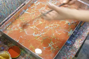 Atelier de pratique artistique | Marbrage ebru