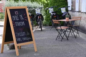 Invitation à visiter le territoire à vélo