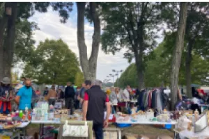 VIDE GRENIER