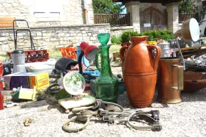 Vide-greniers à Fontanes-du-Causse