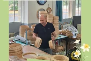 Visitez la dernière tamiserie artisanale de France