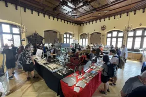Bourse aux météorites