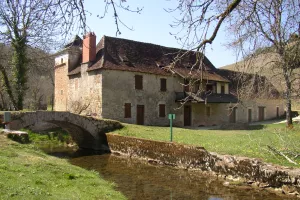 Pays d'Art et d'Histoire : Visite découverte - L’œil de la Doue, entre patrimoine, faune et flore