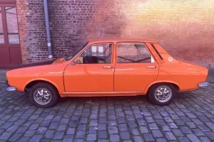 Renault 12
