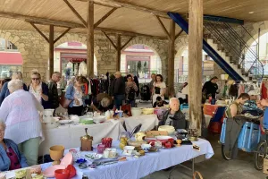 Vide-grenier de l'été