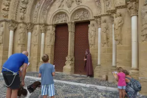 Mission Sainte-Foy : le code du chapiteau