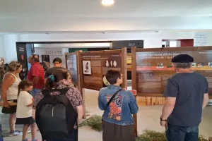 Visite du centre d'interprétation Mehaka sur la Basse Navarre en basque. Mehakaren bisita