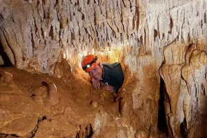 Été actif : Spéléologie