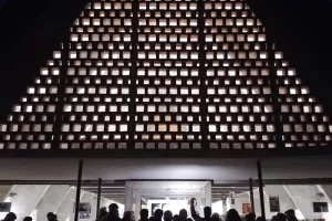 Nocturne de l’exposition « L’année de l’avalanche » – François Deladerrière