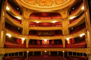 Visites-concerts de l'opéra autour de l'heure bleue