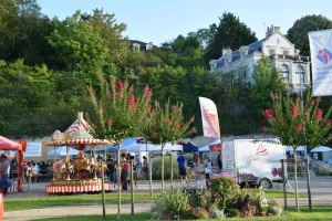 Marché nocturne à Montlouis-sur-Loire
