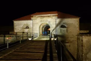 Visiste nocturne du fort de Peigney - Fort à conter