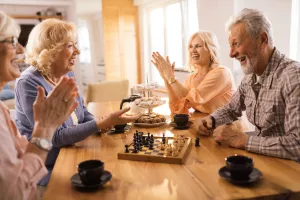 Après-midi goûter jeux retraités