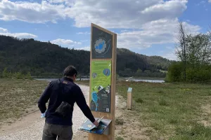 Les espèces exotiques envahissantes, à la réserve départementale de biodiversité d'Argentat