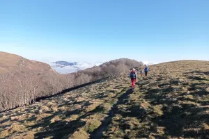 Randonnée accompagnée Mendi Gaiak : randonnée hivernale à pied (niveau 3)