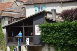 Exposition d’art à l'Oustàu Dou Saleys