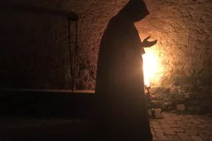 MENDE SUR LES TRACES DE LA BÊTE !