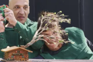 Mimos (off) : Tire-toi de mon herbe bambi !