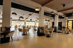 Paëlla à volonté au Moul'1 Restaurant