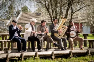 De Cours en jardins aux Ormes