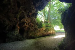 Visite du site archéologique des grottes du Pape - Accès rapide