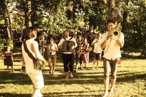 Concert à Figeac :  grand orchestre cyclo-itinérant des Oiseaux de trottoir!