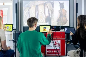 Micro-Folie - Musée Numérique : Opéra et costumes de scène