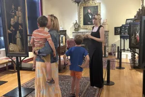 La p'tite famille au musée