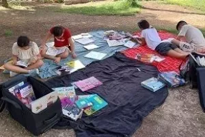 Lecture au parc
