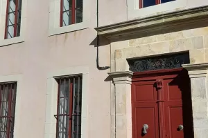 Exposition international d'art contemporain à la Maison Gramont (Fanjeaux - 11)