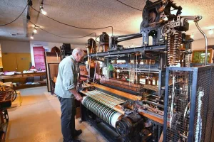 Visite du tissage à l'ancien