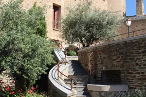 LES BALADES DU CONFLENT : "VISITE DE LA CHAPELLE DES BAINS, DU VILLAGE ET DE L'ÉGLISE DE MOLITG-LES-BAINS"