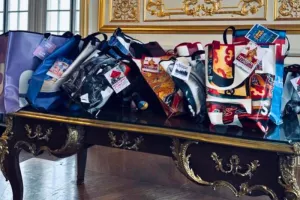 Vente exceptionnelle de sacs cabas réalisés à partir de bâches recyclées