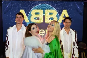 CONCERT "ABBA" TRIBUTE BAND