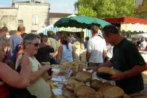 Marché des producteurs - Les Trois-Moutiers