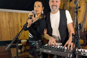 Animation musicale avec le Duo Acoustic Vibe's